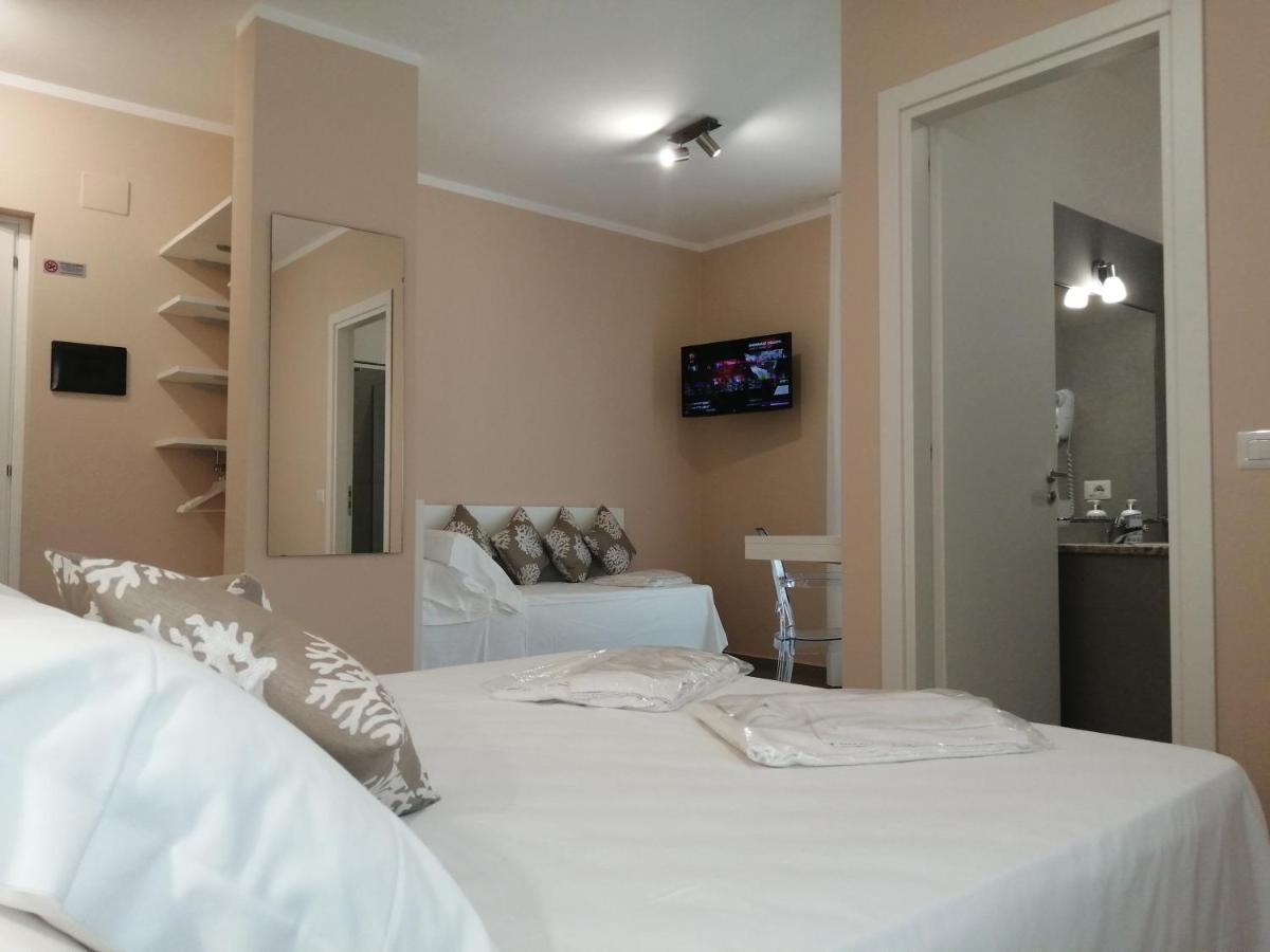 Villa Laura Residence Hotel Apartments & Studios Ascea Exteriör bild