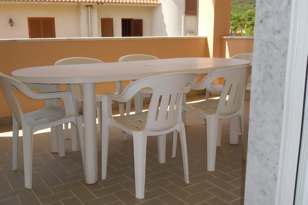 Villa Laura Residence Hotel Apartments & Studios Ascea Exteriör bild